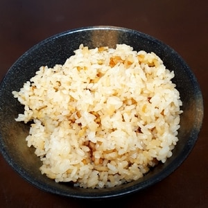 おこげうまー 簡単具なしのシンプル炊き込みごはん レシピ 作り方 By Chao 楽天レシピ おこげうまー 簡単具なしのシンプル炊き込みごはん レシピ 作り方 By Chao 楽天レシピ